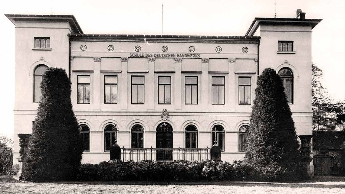 1934, Nationalsozialistische Schule des Deutschen Handwerks in Braunschweig
