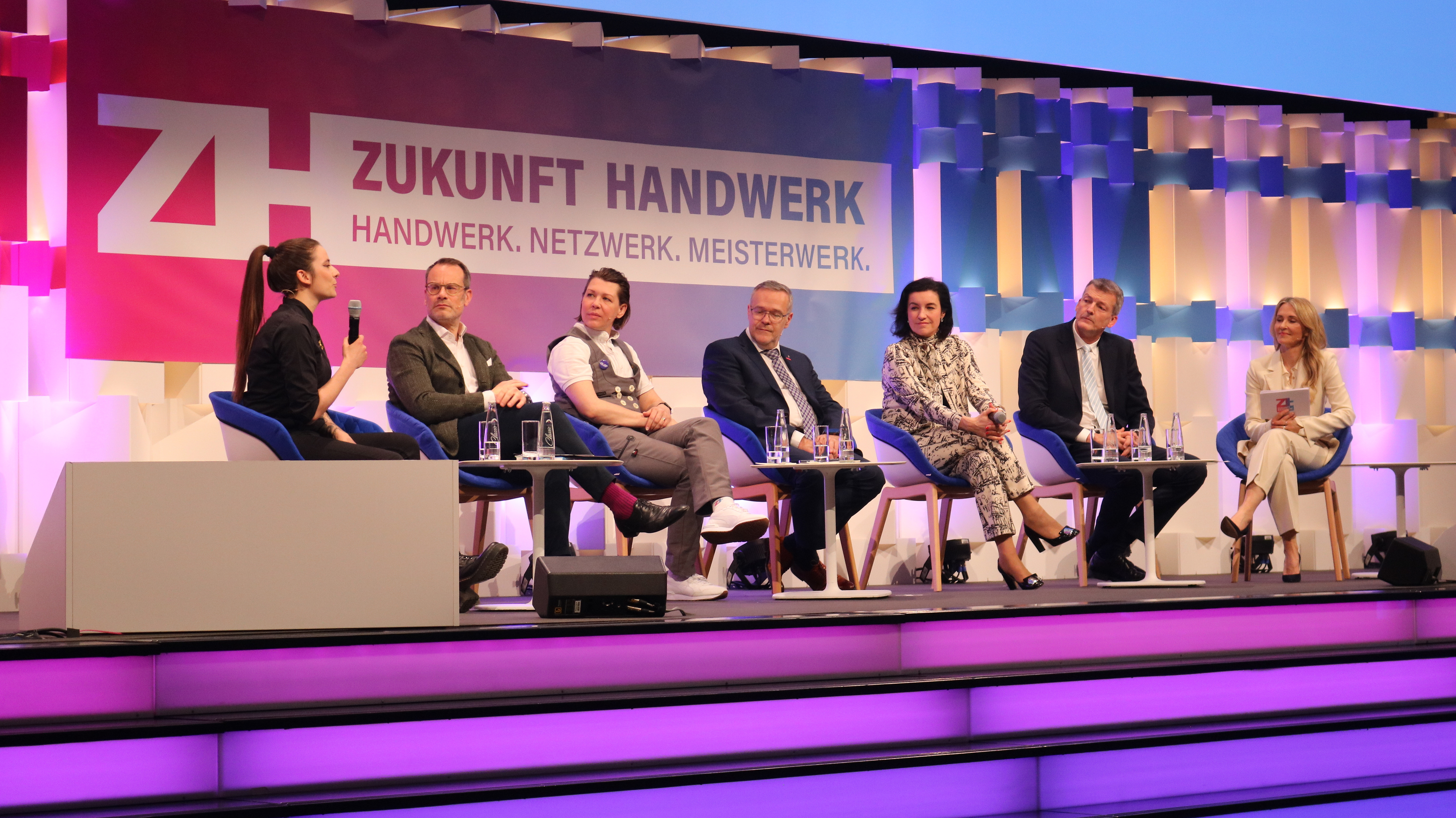 IKK classic Panel mit BM Bär