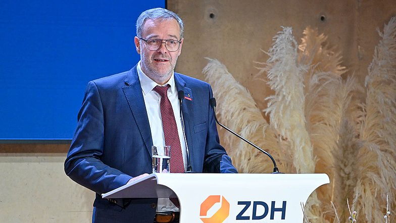 ZDH-Präsident Dittrich auf dem Podium