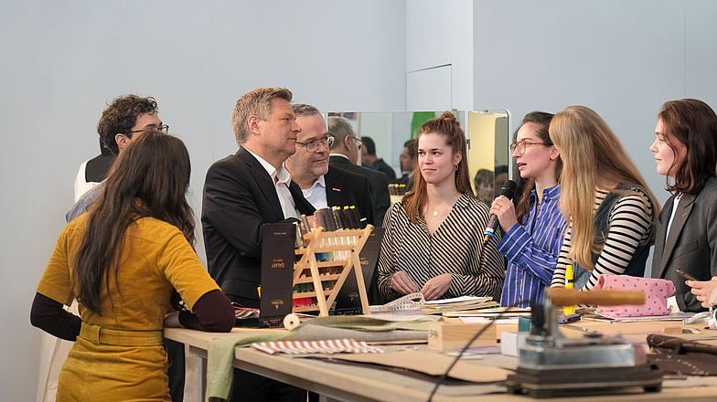 Eröffnungsrundgang ZUKUNFT HANDWERK & IHM 2025