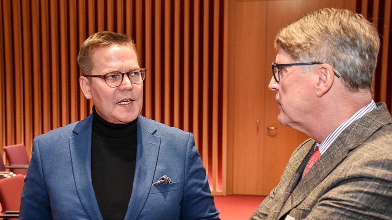 Tino Sorge MdB (Gesundheitspolitischer Sprecher, CDU/CSU-Bundestagsfraktion), Dominik Kruchen (Präsident, VDZI)