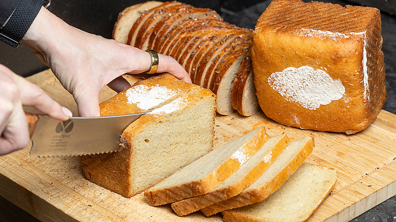 Das Brot "Abendfrieden": knusprig, locker und gut zu schneiden