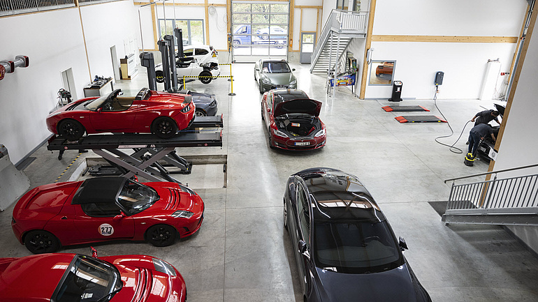 Die saubere Werkstatthalle von Mars Orbiter