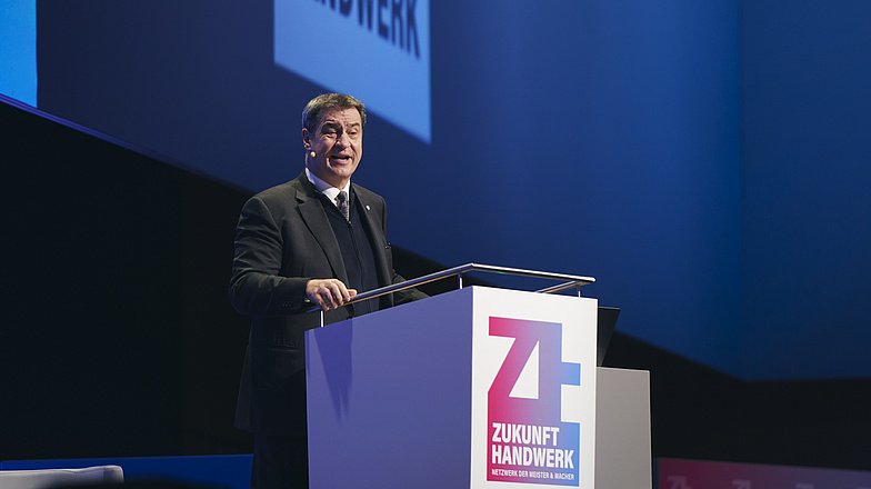 Markus Söder am Podium