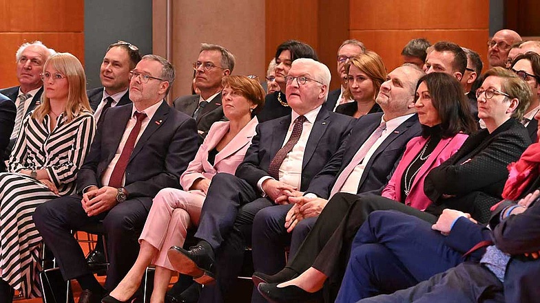 Bundespräsident Steinmeier und Frau Büdenbender sind Gast bei der Abschiedsveranstaltung zu Ehren ZDH-Präsident Hans Peter Wollseifer