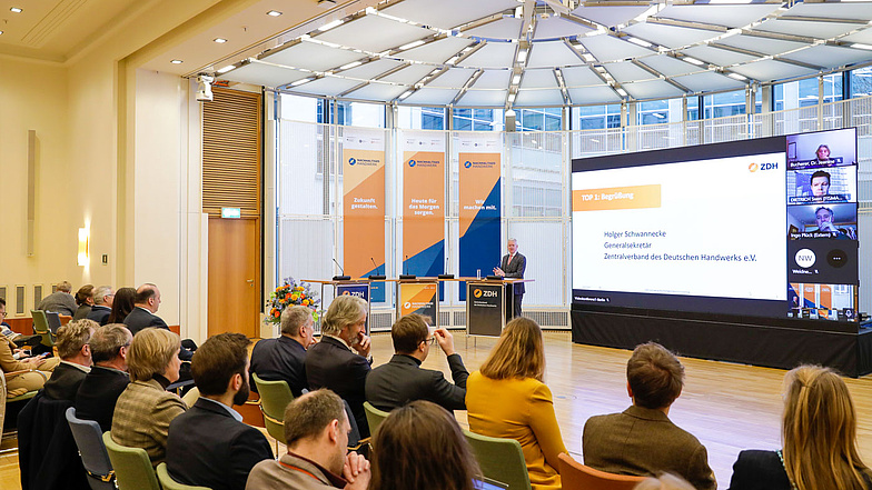 Eröffnung der ZDH-Fachtagung zur Nachhaltigkeitsberichterstattung durch Holger Schwannecke, Generalsekretär, Zentralverband des Deutschen Handwerks e.V.