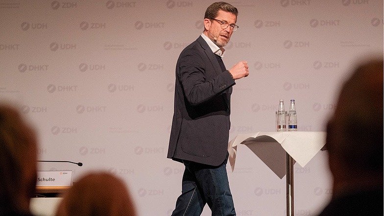 ZDH-Forum auf der ZUKUNFT HANDWERK & IHM 2025: Karl-Theodor zu Guttenberg